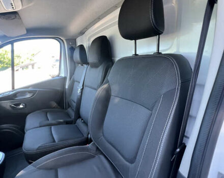 Белый Рено Трафик, объемом двигателя 0 л и пробегом 261 тыс. км за 17800 $, фото 52 на Automoto.ua