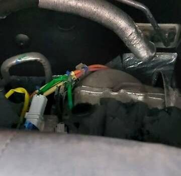 Белый Рено Трафик, объемом двигателя 2 л и пробегом 90 тыс. км за 26800 $, фото 2 на Automoto.ua