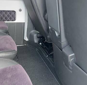 Белый Рено Трафик, объемом двигателя 2 л и пробегом 90 тыс. км за 26800 $, фото 18 на Automoto.ua