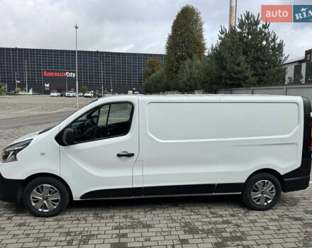Белый Рено Трафик, объемом двигателя 2 л и пробегом 143 тыс. км за 16700 $, фото 4 на Automoto.ua