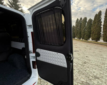 Белый Рено Трафик, объемом двигателя 2 л и пробегом 261 тыс. км за 22000 $, фото 31 на Automoto.ua