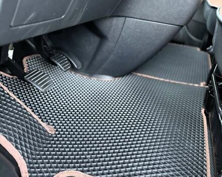 Білий Рено Трафік, об'ємом двигуна 2 л та пробігом 124 тис. км за 24500 $, фото 13 на Automoto.ua