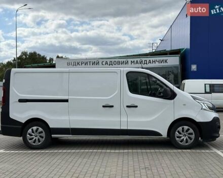 Белый Рено Трафик, объемом двигателя 1.6 л и пробегом 206 тыс. км за 15900 $, фото 9 на Automoto.ua