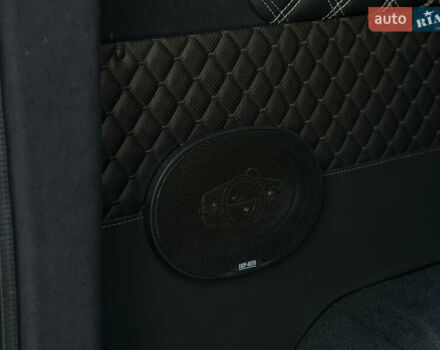 Белый Рено Трафик, объемом двигателя 2 л и пробегом 250 тыс. км за 20999 $, фото 34 на Automoto.ua