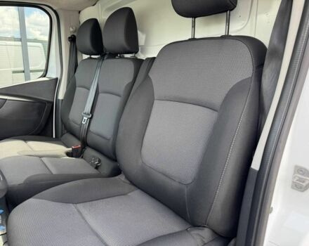 Білий Рено Трафік, об'ємом двигуна 2 л та пробігом 83 тис. км за 19900 $, фото 19 на Automoto.ua