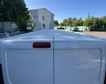 Белый Рено Трафик, объемом двигателя 0 л и пробегом 261 тыс. км за 17800 $, фото 22 на Automoto.ua