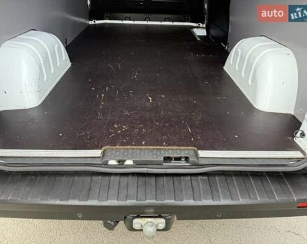 Белый Рено Трафик, объемом двигателя 2 л и пробегом 162 тыс. км за 17900 $, фото 17 на Automoto.ua