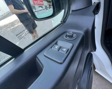 Белый Рено Трафик, объемом двигателя 0 л и пробегом 261 тыс. км за 17800 $, фото 36 на Automoto.ua