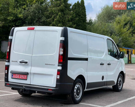 Белый Рено Трафик, объемом двигателя 2 л и пробегом 270 тыс. км за 15200 $, фото 9 на Automoto.ua