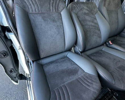 Білий Рено Трафік, об'ємом двигуна 2 л та пробігом 230 тис. км за 25500 $, фото 53 на Automoto.ua