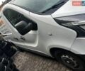 Белый Рено Трафик, объемом двигателя 2 л и пробегом 299 тыс. км за 16999 $, фото 2 на Automoto.ua