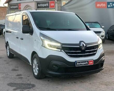 Белый Рено Трафик, объемом двигателя 2 л и пробегом 207 тыс. км за 18790 $, фото 2 на Automoto.ua