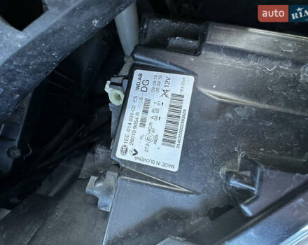 Білий Рено Трафік, об'ємом двигуна 2 л та пробігом 230 тис. км за 25500 $, фото 51 на Automoto.ua