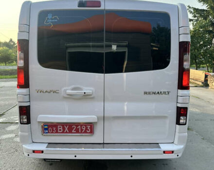 Білий Рено Трафік, об'ємом двигуна 2 л та пробігом 230 тис. км за 25500 $, фото 12 на Automoto.ua