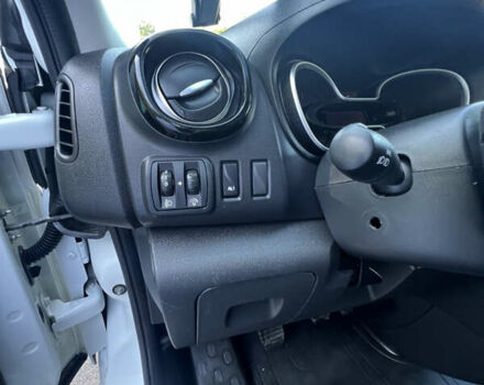 Белый Рено Трафик, объемом двигателя 0 л и пробегом 261 тыс. км за 17800 $, фото 40 на Automoto.ua
