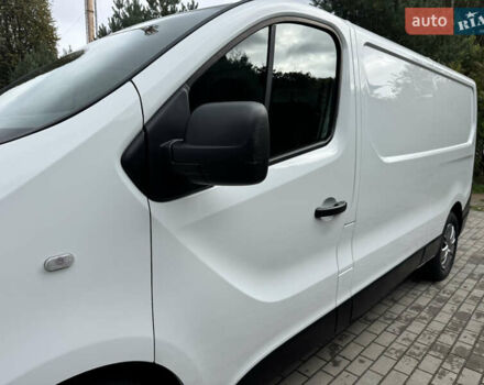 Белый Рено Трафик, объемом двигателя 2 л и пробегом 143 тыс. км за 16700 $, фото 11 на Automoto.ua