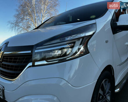 Білий Рено Трафік, об'ємом двигуна 2 л та пробігом 230 тис. км за 25500 $, фото 35 на Automoto.ua
