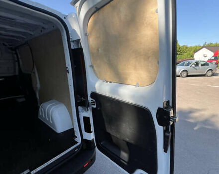 Белый Рено Трафик, объемом двигателя 0 л и пробегом 261 тыс. км за 17800 $, фото 21 на Automoto.ua