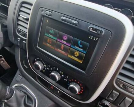 Білий Рено Трафік, об'ємом двигуна 2 л та пробігом 240 тис. км за 20999 $, фото 38 на Automoto.ua