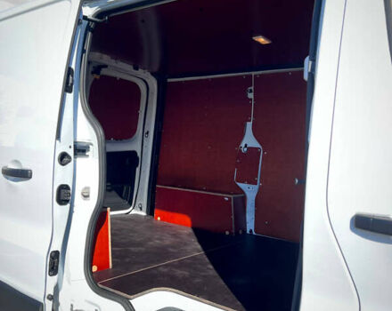 Белый Рено Трафик, объемом двигателя 2 л и пробегом 186 тыс. км за 17750 $, фото 37 на Automoto.ua