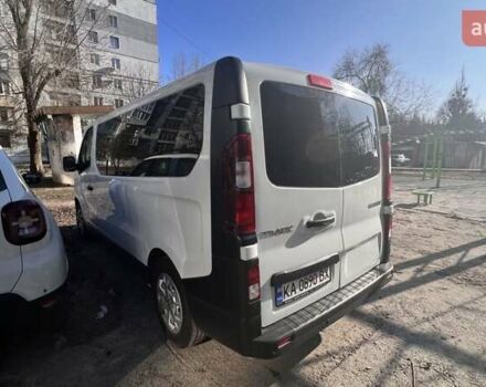 Белый Рено Трафик, объемом двигателя 1.6 л и пробегом 70 тыс. км за 29000 $, фото 11 на Automoto.ua