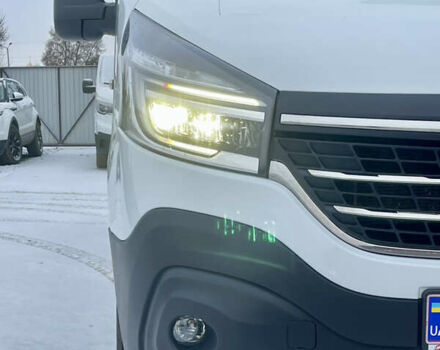 Білий Рено Трафік, об'ємом двигуна 2 л та пробігом 198 тис. км за 16600 $, фото 14 на Automoto.ua