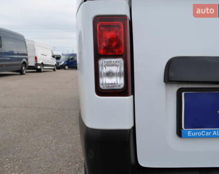 Белый Рено Трафик, объемом двигателя 2 л и пробегом 160 тыс. км за 32500 $, фото 32 на Automoto.ua