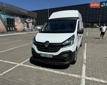 Белый Рено Трафик, объемом двигателя 2 л и пробегом 135 тыс. км за 14999 $, фото 25 на Automoto.ua