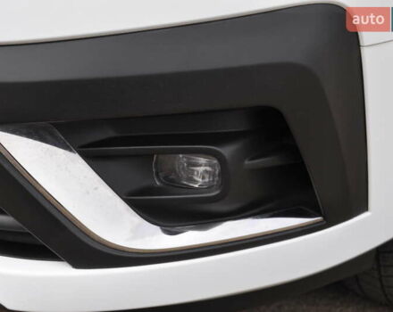 Белый Рено Трафик, объемом двигателя 2 л и пробегом 160 тыс. км за 32500 $, фото 13 на Automoto.ua