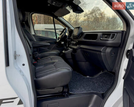 Белый Рено Трафик, объемом двигателя 2 л и пробегом 79 тыс. км за 27999 $, фото 10 на Automoto.ua