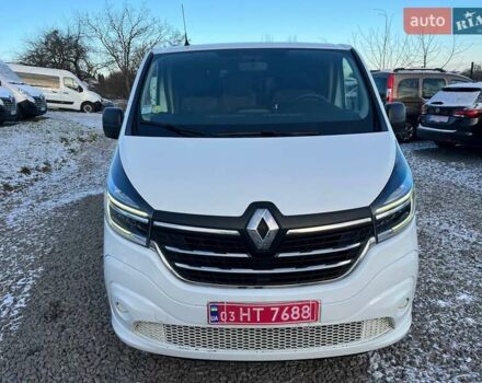 Белый Рено Трафик, объемом двигателя 2 л и пробегом 188 тыс. км за 22900 $, фото 3 на Automoto.ua
