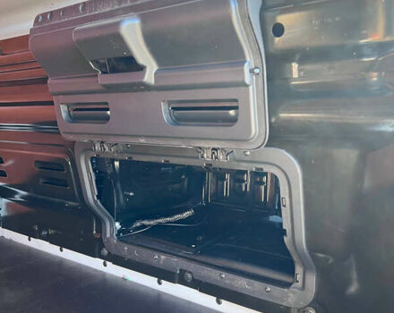 Белый Рено Трафик, объемом двигателя 2 л и пробегом 186 тыс. км за 17750 $, фото 41 на Automoto.ua