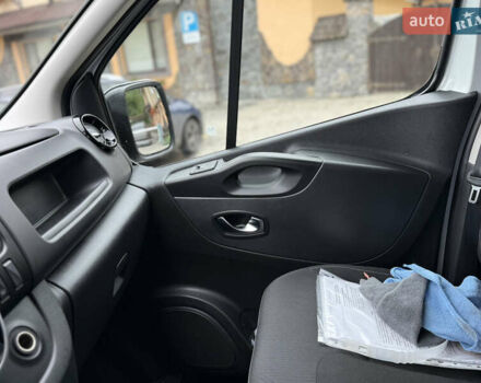 Рено Трафік 2021 у Хмельницькому на Automoto.ua Білий Рено Трафік, об'ємом двигуна 2 л та пробігом 126 тис. км за 25700 $, фото 18 на Automoto.ua