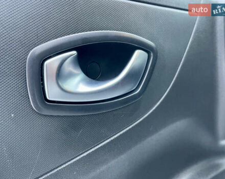 Білий Рено Трафік, об'ємом двигуна 2 л та пробігом 198 тис. км за 16600 $, фото 31 на Automoto.ua