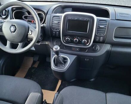 Білий Рено Трафік, об'ємом двигуна 2 л та пробігом 250 тис. км за 22500 $, фото 7 на Automoto.ua