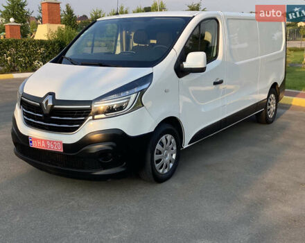 Белый Рено Трафик, объемом двигателя 2 л и пробегом 218 тыс. км за 17450 $, фото 46 на Automoto.ua