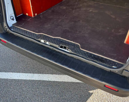 Белый Рено Трафик, объемом двигателя 2 л и пробегом 186 тыс. км за 17750 $, фото 46 на Automoto.ua