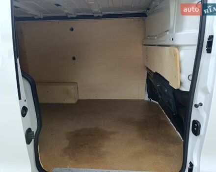 Белый Рено Трафик, объемом двигателя 2 л и пробегом 212 тыс. км за 17500 $, фото 35 на Automoto.ua