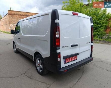 Белый Рено Трафик, объемом двигателя 2 л и пробегом 212 тыс. км за 17500 $, фото 15 на Automoto.ua