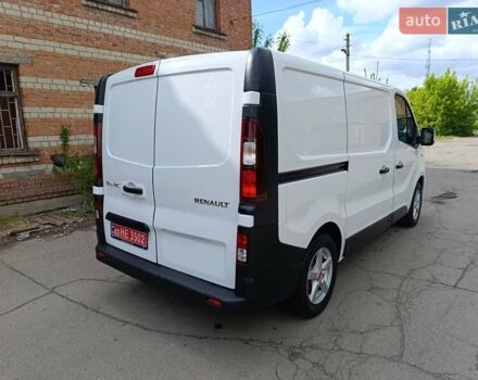 Белый Рено Трафик, объемом двигателя 2 л и пробегом 212 тыс. км за 17500 $, фото 14 на Automoto.ua
