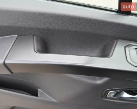 Белый Рено Трафик, объемом двигателя 2 л и пробегом 160 тыс. км за 32500 $, фото 60 на Automoto.ua