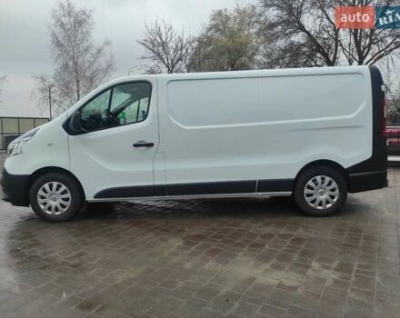 Белый Рено Трафик, объемом двигателя 2 л и пробегом 200 тыс. км за 19900 $, фото 4 на Automoto.ua