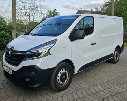 Белый Рено Трафик, объемом двигателя 2 л и пробегом 260 тыс. км за 16800 $, фото 1 на Automoto.ua