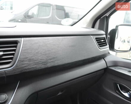 Белый Рено Трафик, объемом двигателя 2 л и пробегом 160 тыс. км за 32500 $, фото 83 на Automoto.ua