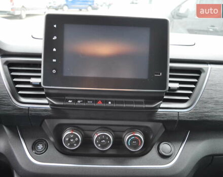 Белый Рено Трафик, объемом двигателя 2 л и пробегом 160 тыс. км за 32500 $, фото 81 на Automoto.ua