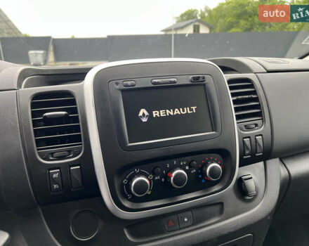 Белый Рено Трафик, объемом двигателя 2 л и пробегом 182 тыс. км за 17600 $, фото 34 на Automoto.ua