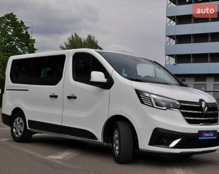 Белый Рено Трафик, объемом двигателя 2 л и пробегом 160 тыс. км за 32500 $, фото 2 на Automoto.ua