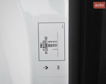 Белый Рено Трафик, объемом двигателя 2 л и пробегом 160 тыс. км за 32500 $, фото 104 на Automoto.ua