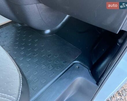 Белый Рено Трафик, объемом двигателя 2 л и пробегом 188 тыс. км за 22900 $, фото 21 на Automoto.ua