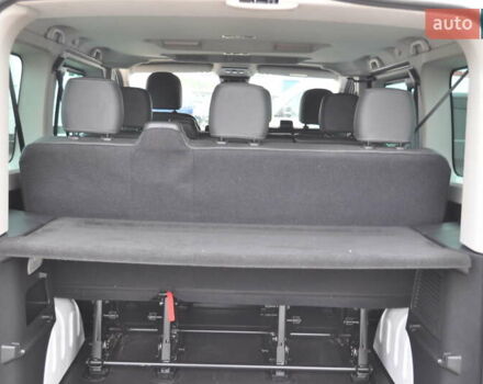 Белый Рено Трафик, объемом двигателя 2 л и пробегом 160 тыс. км за 32500 $, фото 41 на Automoto.ua